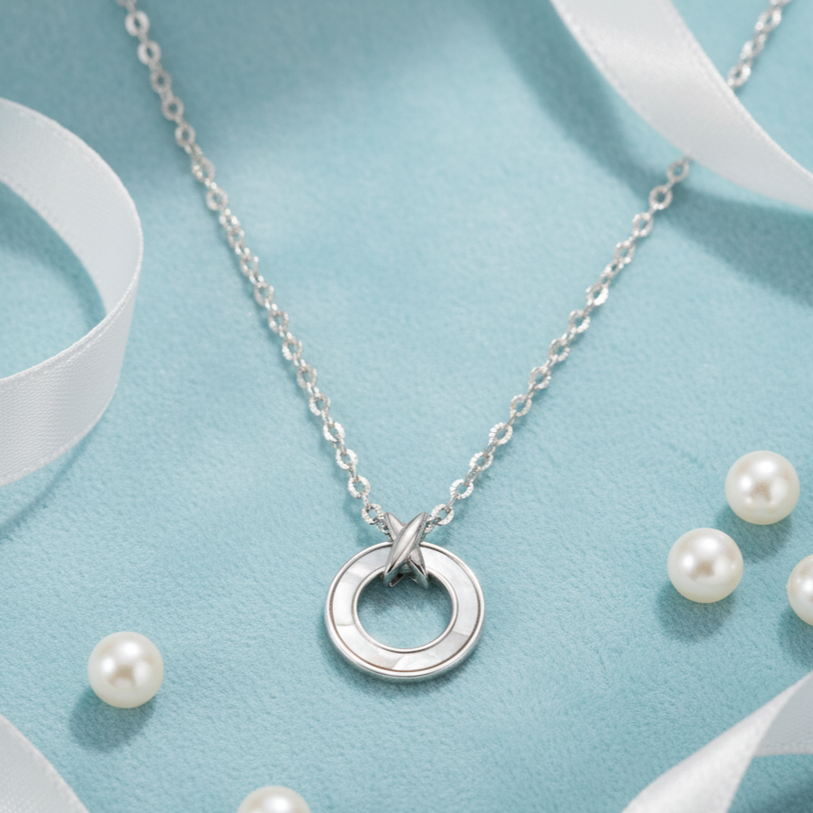 The Mother of Pearl Medallion Necklace