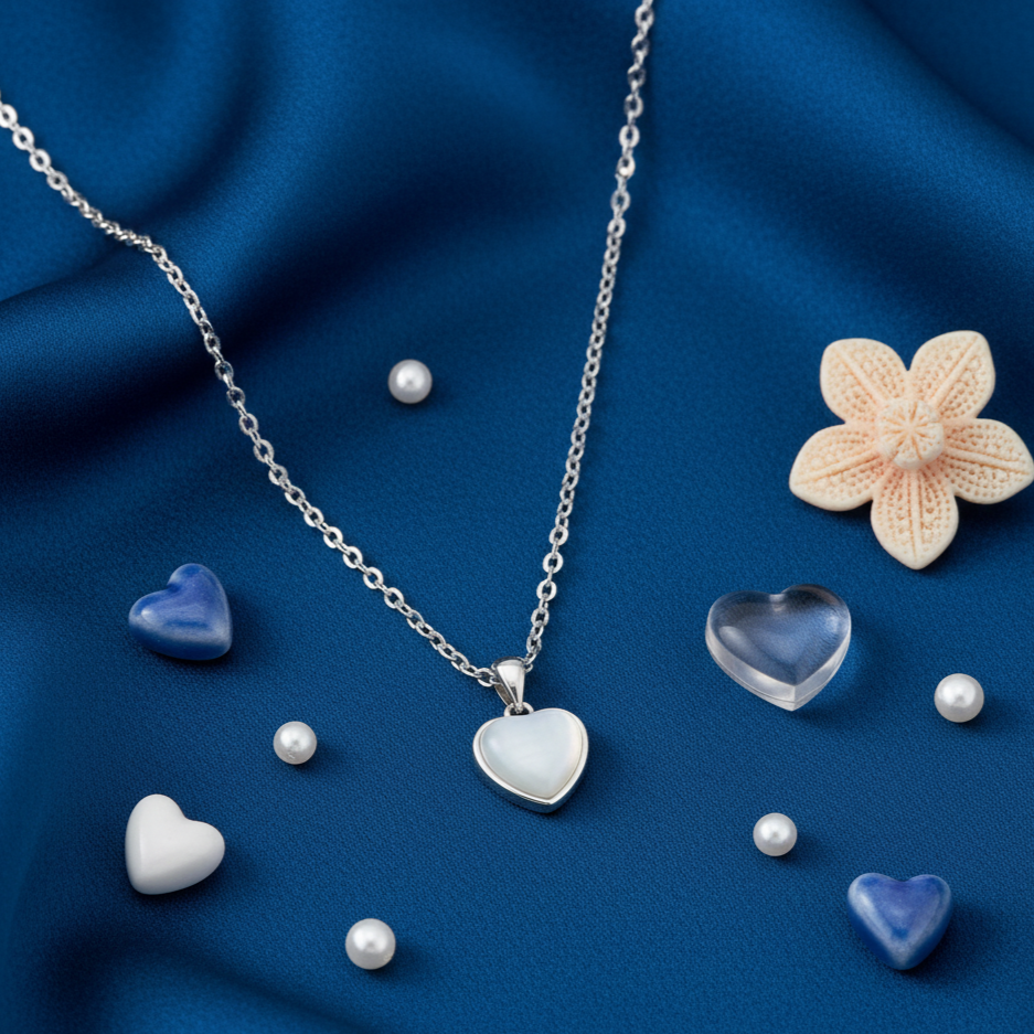 The Sweetheart Locket